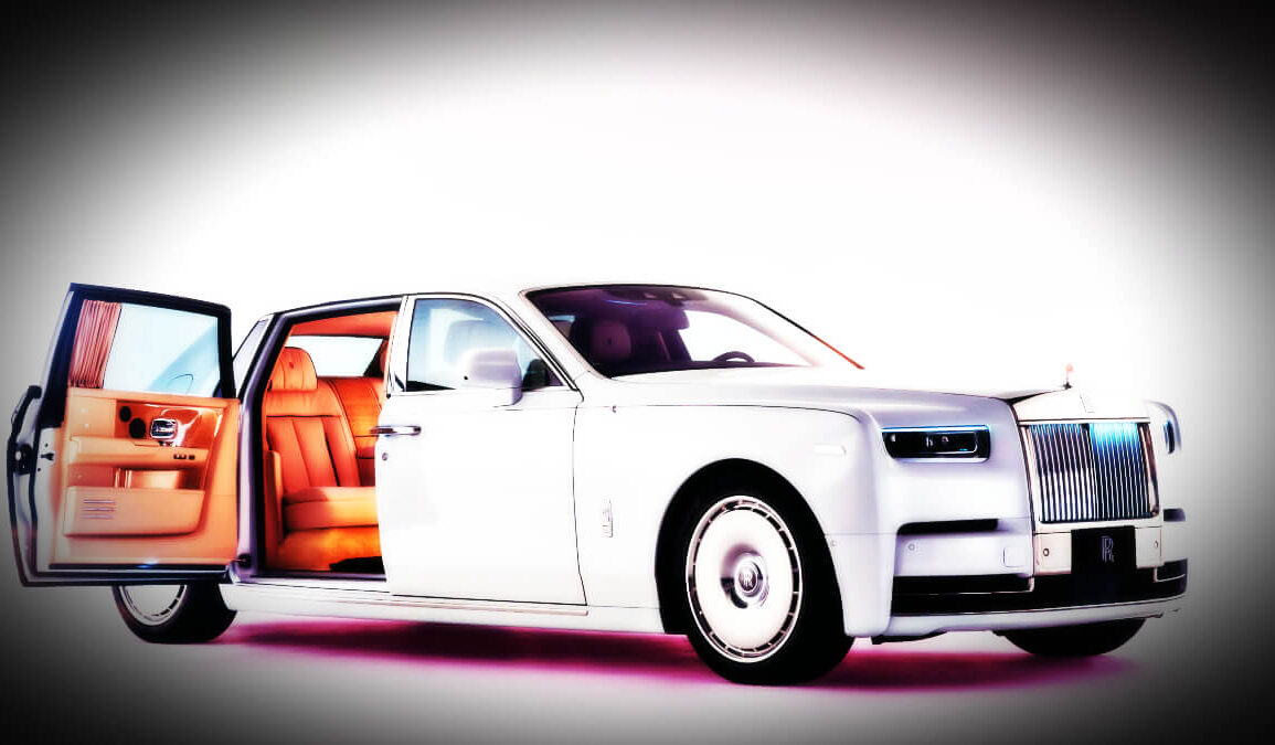 Phantom Roses Car Rolls’ one-off Phantom Cherry Blossom | cars4starters