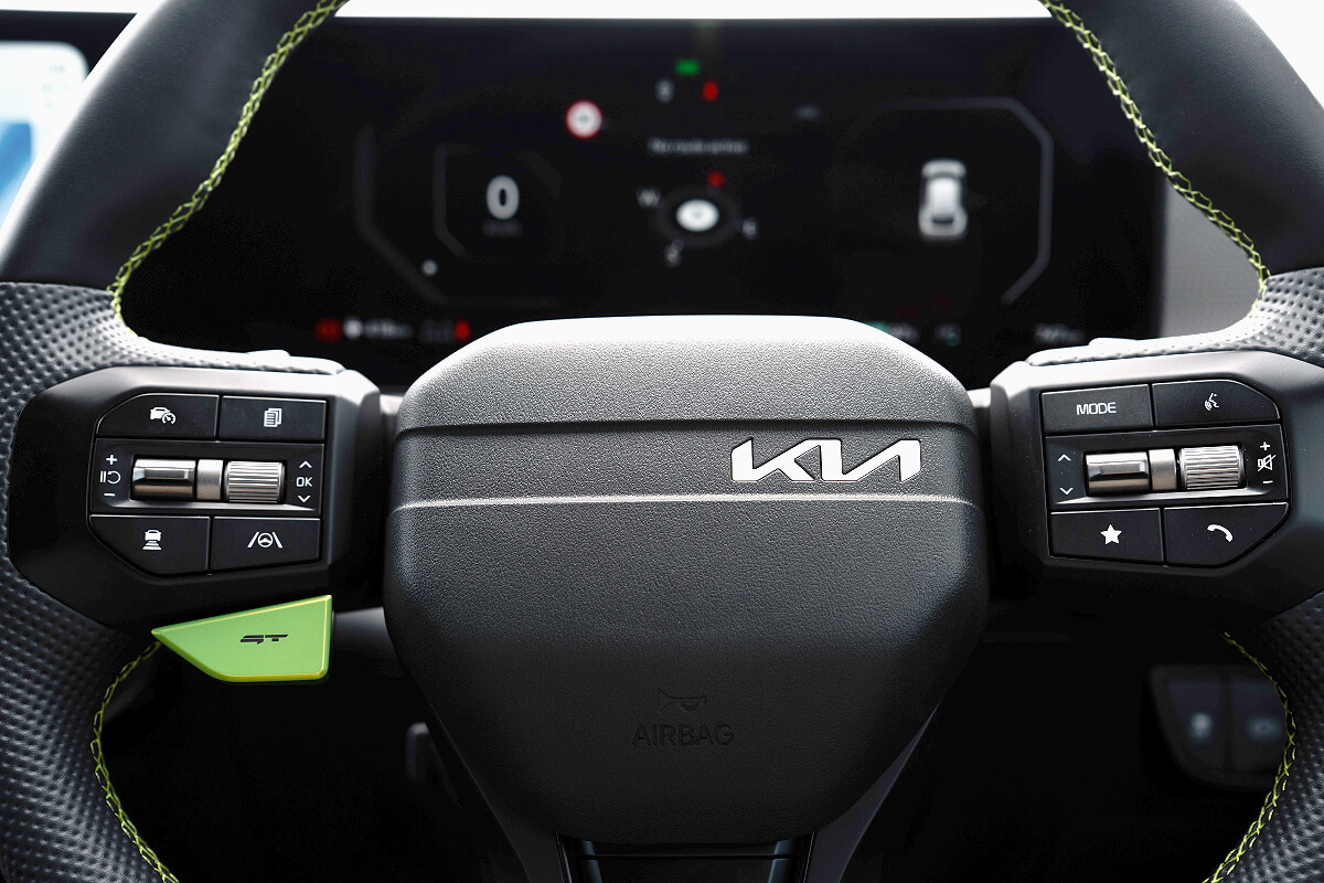 Kia EV6 GT: It’s the green button