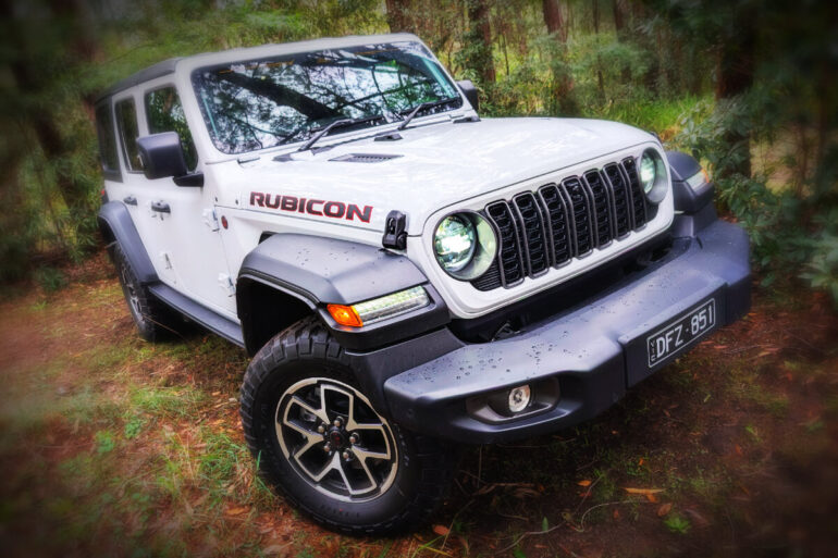Jeep Wrangler: Petrol the thing