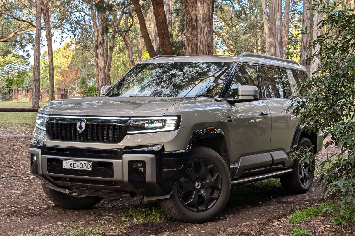 Denza B8 PHEV: Where’s the kitchen sink?