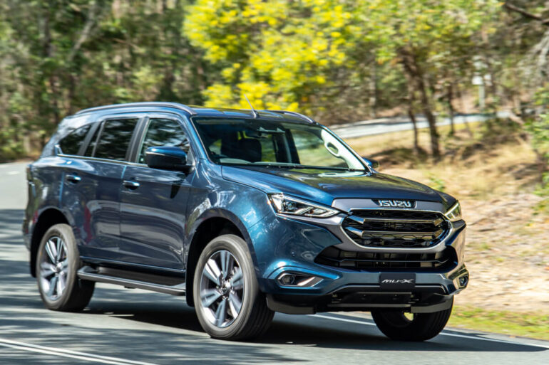 Isuzu MU-X: The economy option | cars4starters