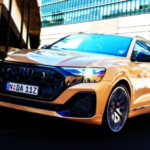 SQ8
